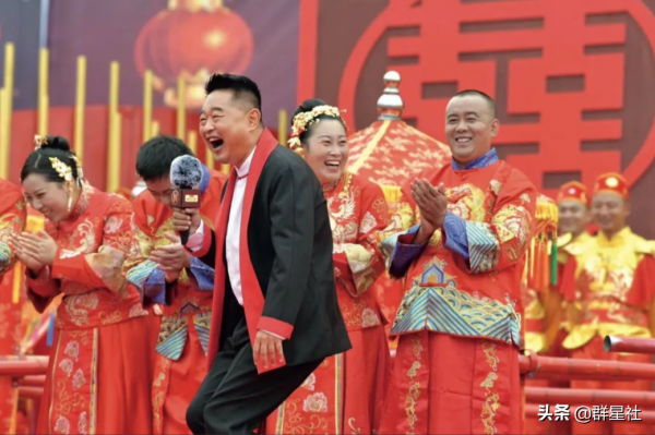 “央視名嘴”肖東坡:追求事業與前妻離婚,和朱炎霞閃婚獲得幸福 “央視名嘴”肖東坡:追求事業與前妻離婚,和朱炎霞閃婚獲得幸福