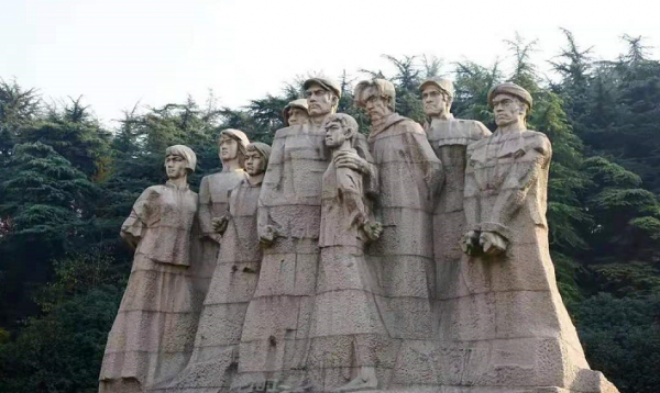 1957年,江西一名勞模騎腳踏車“炫技”,一查竟是軍統王牌特務 1957年,江西一名勞模騎腳踏車“炫技”,一查竟是軍統王牌特務