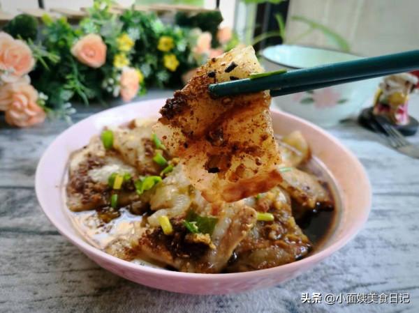 一到冬天,家人就饞這肉,簡單加料上鍋一蒸,鮮嫩多汁,真好吃 一到冬天,家人就饞這肉,簡單加料上鍋一蒸,鮮嫩多汁,真好吃