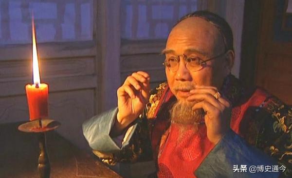 佟國維：康熙寵他34年，雍正對他評價頗高，犯大錯，卻靠智慧善終