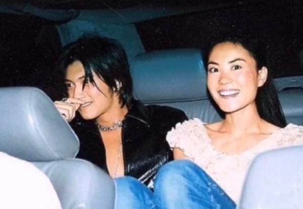 有生之年系列！王菲謝霆鋒複合7週年，中秋同臺大秀恩愛