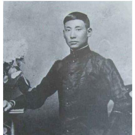 “豪門魔女”孔令俊:嘲笑胡宗南是“矮子”,與龍雲兒子當街火拼 “豪門魔女”孔令俊:嘲笑胡宗南是“矮子”,與龍雲兒子當街火拼