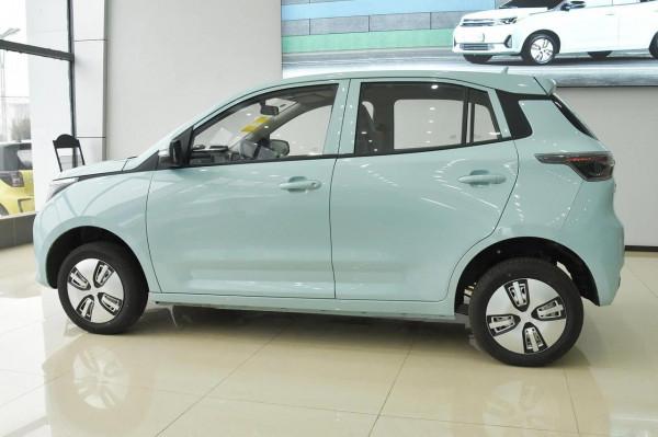 外觀時尚，價效比高，起售價2&period;98萬元，試駕體驗雷丁芒果