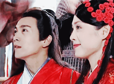 上戰場還濃妝豔抹,讓這6位女星告訴你,什麼叫女將軍形象 上戰場還濃妝豔抹,讓這6位女星告訴你,什麼叫女將軍形象