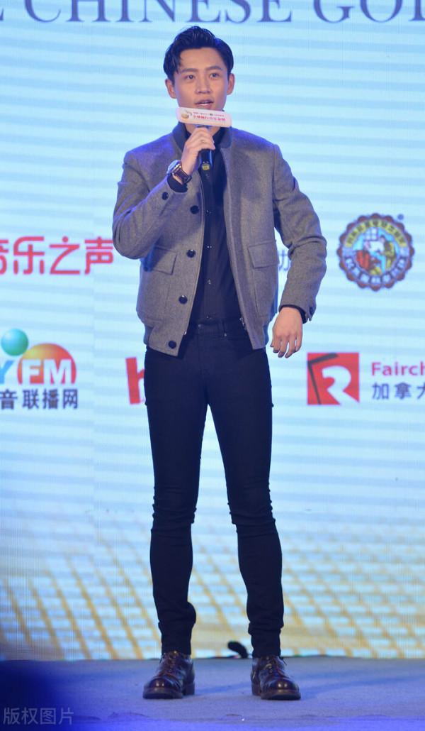 魏晨結婚了，是那個和他一起看流星雨的女孩