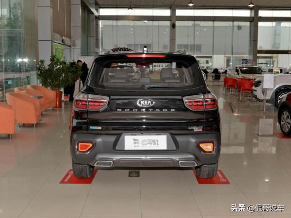 同等級合資SUV大多比它貴,它還有更高的配置,實拍起亞智跑 同等級合資SUV大多比它貴,它還有更高的配置,實拍起亞智跑