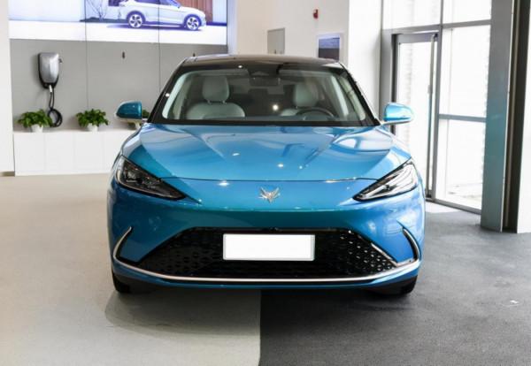 5折入手捷豹電動車,再開極狐 阿爾法S,終於明白傳統和新興的差距 5折入手捷豹電動車,再開極狐 阿爾法S,終於明白傳統和新興的差距