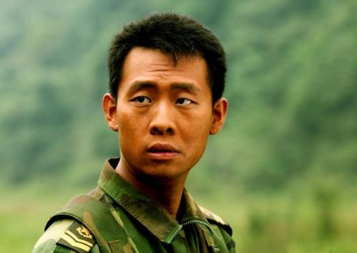 張譯遠比你想的“狠”,死守癱瘓女友十年,還把自己逼成影視雙帝 張譯遠比你想的“狠”,死守癱瘓女友十年,還把自己逼成影視雙帝