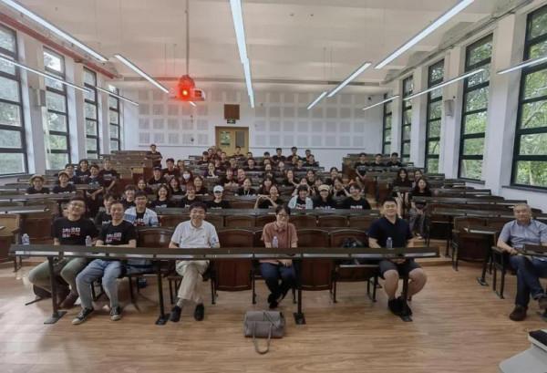 同濟大學建築與城市規劃學院2020級本科生歡迎會順利舉行