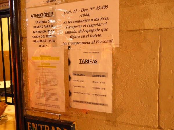 帶著車輪的聲音在阿根廷乘火車旅行。緩慢但浪漫 帶著車輪的聲音在阿根廷乘火車旅行。緩慢但浪漫