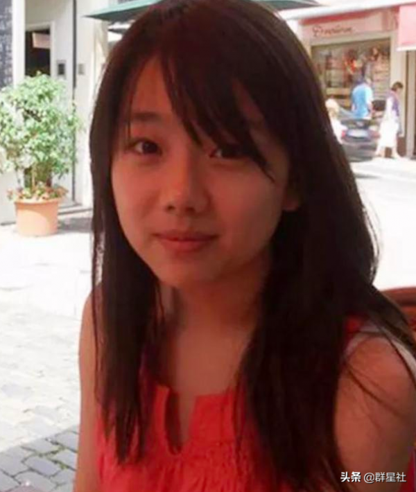 還記得《還珠》裡的“小鴿子”嗎？6歲入行，13歲隱退，31歲出家