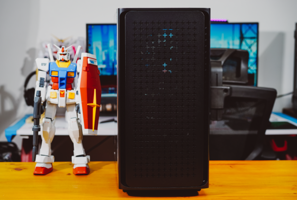 九州風神CK560裝機體驗:別出心裁的低調,但相容與散熱效能超強 九州風神CK560裝機體驗:別出心裁的低調,但相容與散熱效能超強