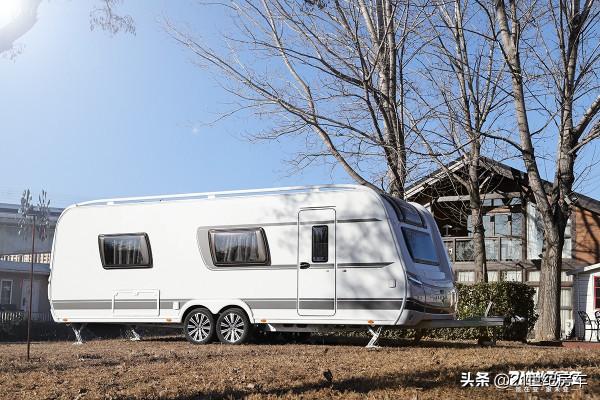 室內恆溫配地暖！車長超8米設施齊全 德福貝多因670BET拖掛房車