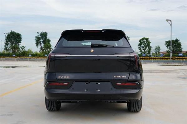 外形酷似保時捷，尤拉閃電貓申報圖曝光