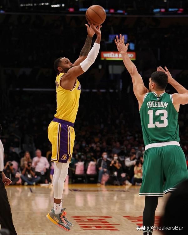 每日NBA球星上腳球鞋(12月18日) 每日NBA球星上腳球鞋(12月18日)