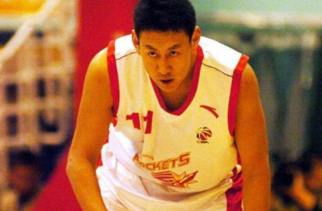 長文 | 中國籃球兩位名宿，李楠和朱芳雨，誰的生涯成就更高？