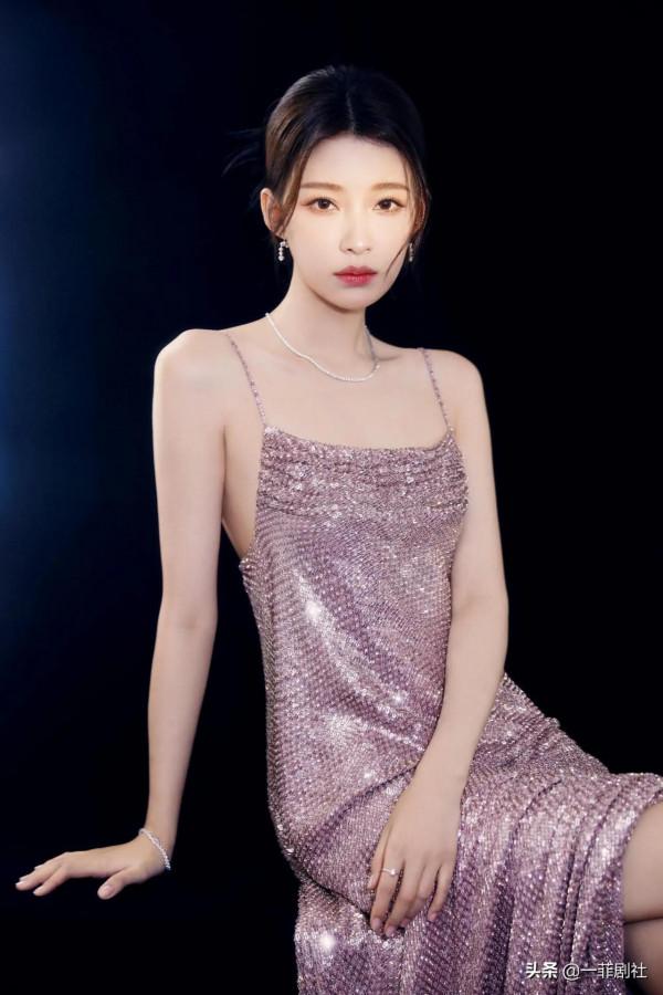 娛樂圈最新爆料,眾多明星都在內,同框秀恩愛,大瓜小瓜吃瓜拿走 娛樂圈最新爆料,眾多明星都在內,同框秀恩愛,大瓜小瓜吃瓜拿走