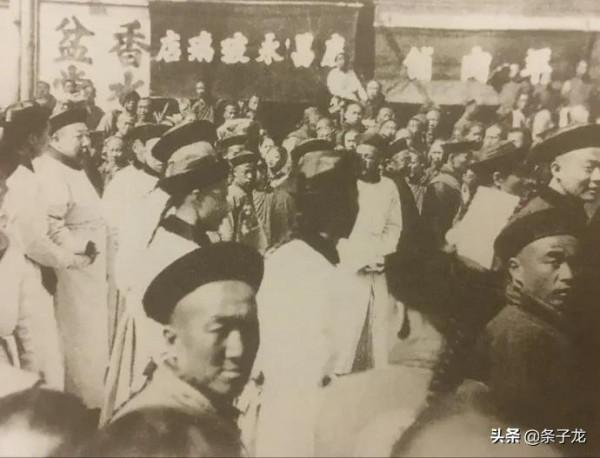 清朝皇帝駕崩後的國喪，網友：這不是在折騰天下人嗎