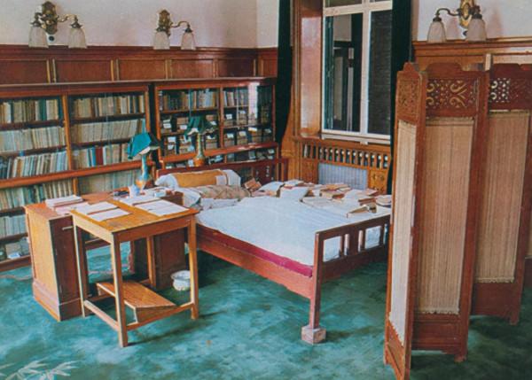 國家領導工資對比，毛主席404塊，周恩來只花250塊，朱德有多少？