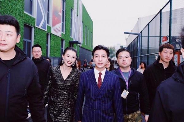 廣東夫婦出租100套房，每天收房租收累，年收入過千萬