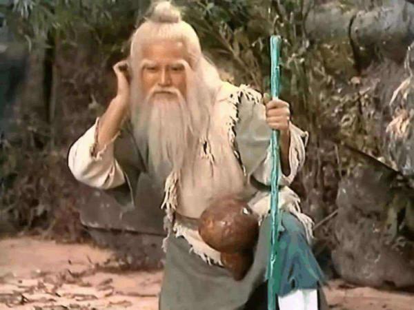 《上海灘》播出42年，8位演員境況懸殊巨大，有人去世，有人出家