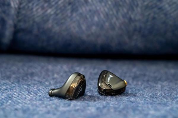 4K輸出+PD100W充電,這個擴充套件塢還能讓MacBook變身HiFi播放器? 4K輸出+PD100W充電,這個擴充套件塢還能讓MacBook變身HiFi播放器?