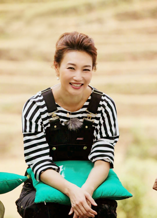 《新聞聯播》美女主播李梓萌:風光背後有艱辛,婚戀成父母的心病 《新聞聯播》美女主播李梓萌:風光背後有艱辛,婚戀成父母的心病