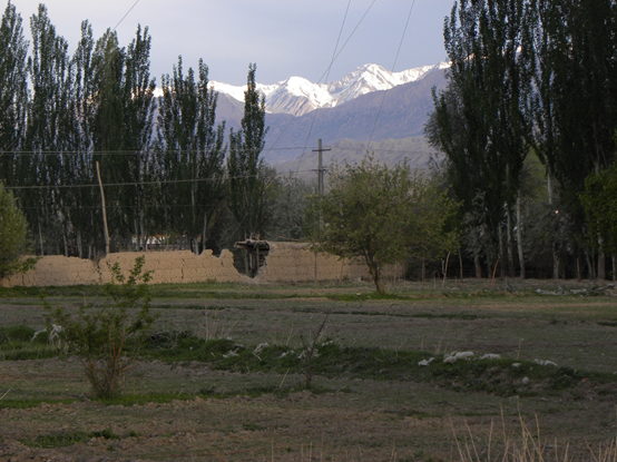 來看看中國-吉爾吉斯斯坦的邊界小城-阿合奇,帶你體驗異域風情 來看看中國-吉爾吉斯斯坦的邊界小城-阿合奇,帶你體驗異域風情