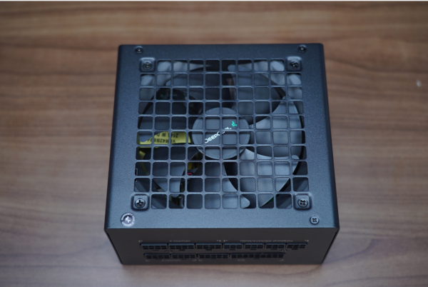 無限映象,靜音水泵,這次的威剛XPG 霜盾ARGB360水冷玩的有點嗨 無限映象,靜音水泵,這次的威剛XPG 霜盾ARGB360水冷玩的有點嗨