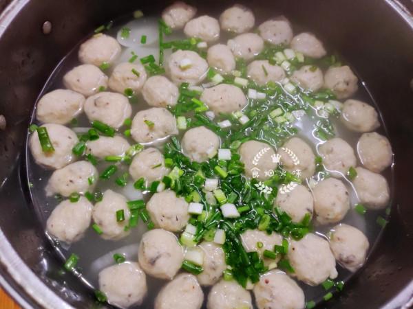 冬天多吃蘿蔔，加入它一起煮，營養加倍，清甜鮮美，大人小孩喜歡