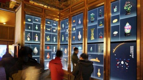 網紅三星堆、能吃得越王劍、陳歐的充電寶，如今博物館裡都有啥？