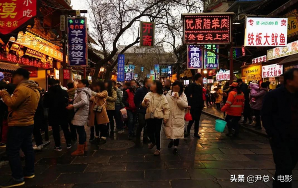 全國旅遊景點的網紅古街，怎麼都長得一樣