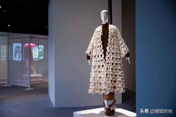 39歲的孫儷一身嫩綠色禮服依舊明豔似動人,一秒夢迴《甄嬛傳》 39歲的孫儷一身嫩綠色禮服依舊明豔似動人,一秒夢迴《甄嬛傳》