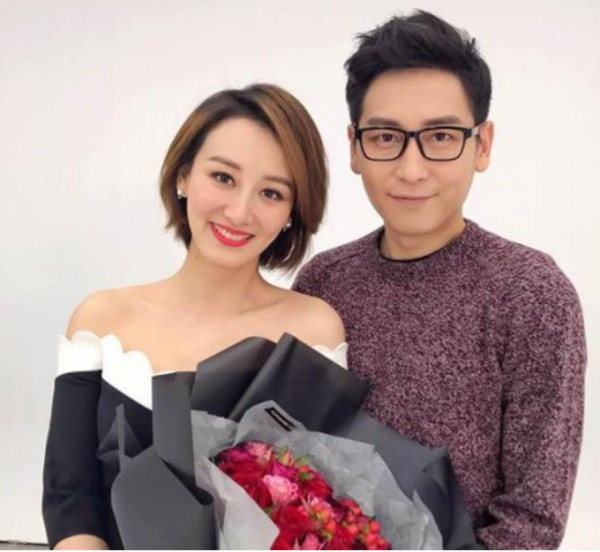 主持界的7對模範夫妻:劉純燕王寧從校服到婚紗,可惜李詠已離世 主持界的7對模範夫妻:劉純燕王寧從校服到婚紗,可惜李詠已離世