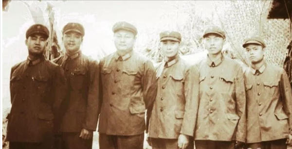 松毛嶺之戰後越軍俘虜承認：在交戰過的所有對手中解放軍最可怕