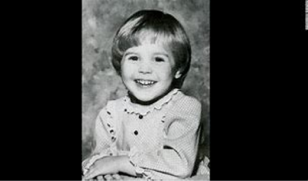 1985年美國母女三人被姦殺,兇手之後成戰鬥英雄,25年後被判死刑 1985年美國母女三人被姦殺,兇手之後成戰鬥英雄,25年後被判死刑