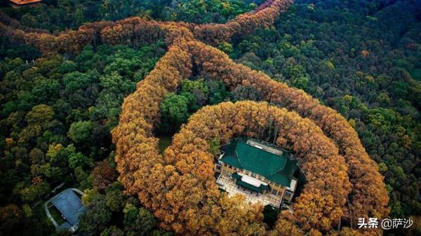 美齡宮是送給宋美齡的禮物？1928年10月8日蔣介石任國民政府主席