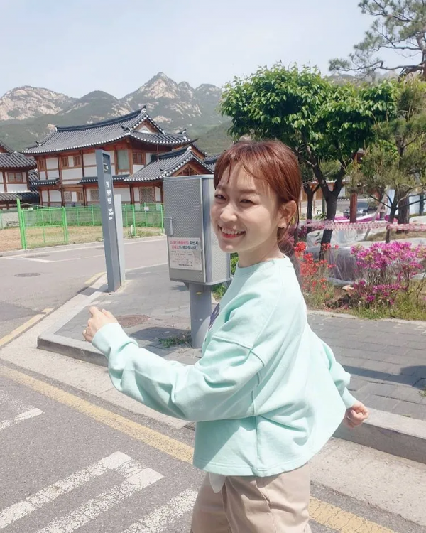 31歲女明星拒絕過度裝修、拼命存錢：娛樂圈太亂，家必須簡單