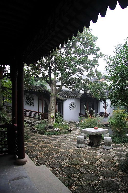 這種庭院鋪地方式,不但中國人喜歡,在國外也很火 這種庭院鋪地方式,不但中國人喜歡,在國外也很火