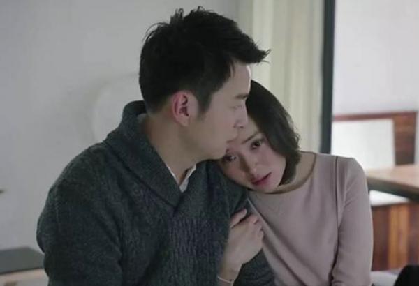 《我的前半生》羅子君戴30萬的表，穿8萬的鞋，月薪150萬夠花嗎？