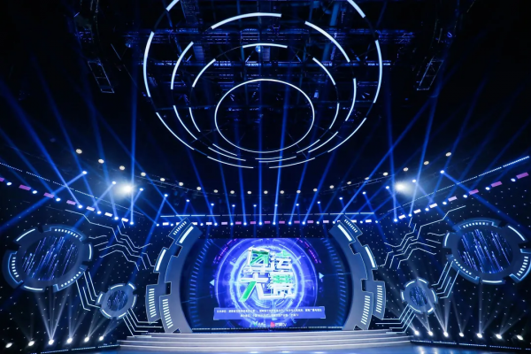 人民中科董事長、中國科學院自動化研究所研究員李兵:人工智慧對文化產業生產模式和生產正規化帶來巨大改變 人民中科董事長、中國科學院自動化研究所研究員李兵:人工智慧對文化產業生產模式和生產正規化帶來巨大改變