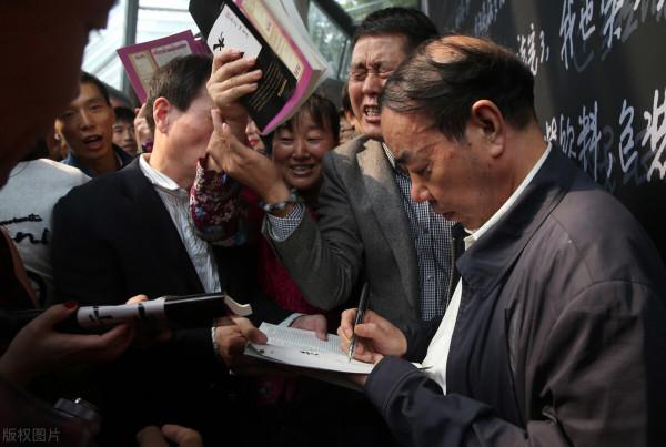 獲得茅盾文學獎的5位陝西作家，作品膾炙人口，如今仍受讀者喜愛