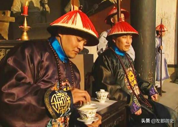 怡親王允祥和恭親王奕訢，哪一個實權更大？