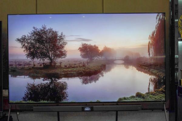 客廳秒變私人獨享IMAX影院!TCL巨幕智屏98X9C賞析 客廳秒變私人獨享IMAX影院!TCL巨幕智屏98X9C賞析