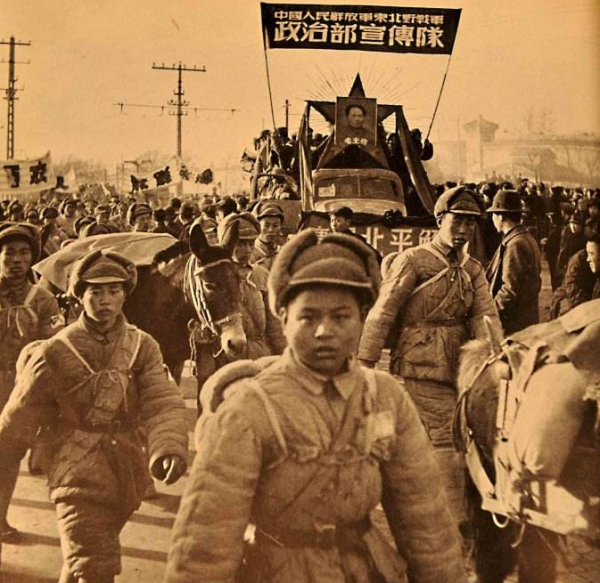 俘虜兵臨陣怯戰，羅榮桓組建二線兵團，一年組建189個團暴兵50萬