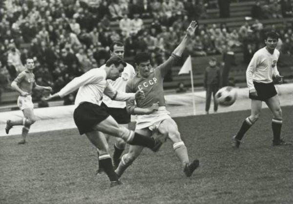 傳奇而悲壯:俄羅斯足球歷史最佳陣容,蘇聯附體,戰力狂飆 傳奇而悲壯:俄羅斯足球歷史最佳陣容,蘇聯附體,戰力狂飆