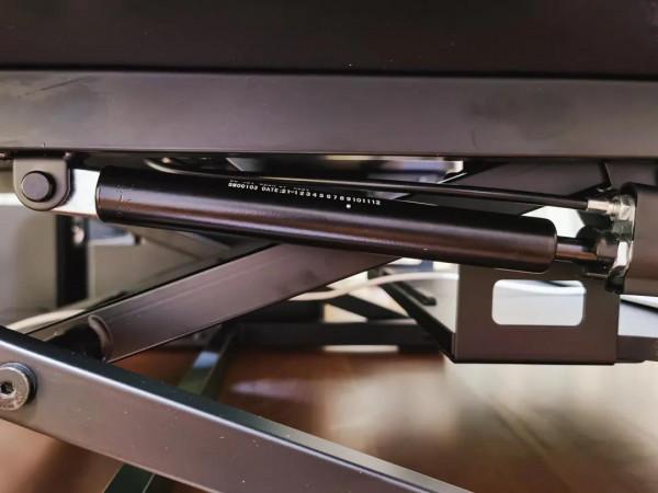 &ZeroWidthSpace;樂歌M2站立辦公升降桌初體驗