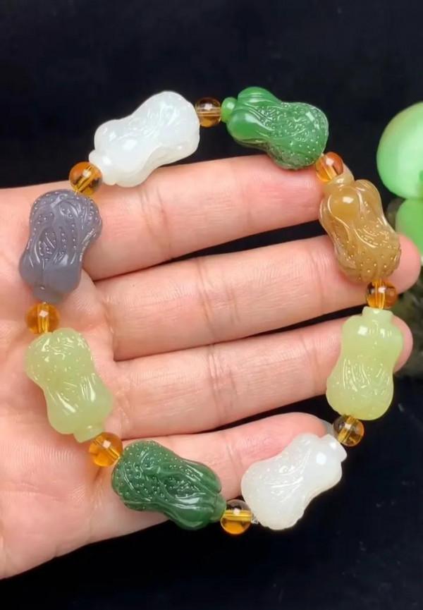 盤玩佩戴珠串意趣無窮 耐人尋味