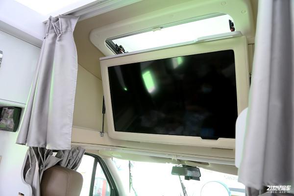 山東大哥造的房車！大水大電還是48伏！魯道爾流浪地球1號房車