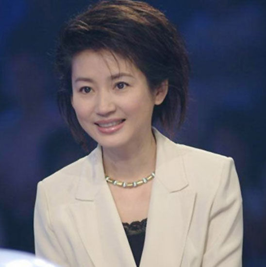 王小丫的書法才情味足,和董卿的差不多,筆墨古韻感覺十足 王小丫的書法才情味足,和董卿的差不多,筆墨古韻感覺十足